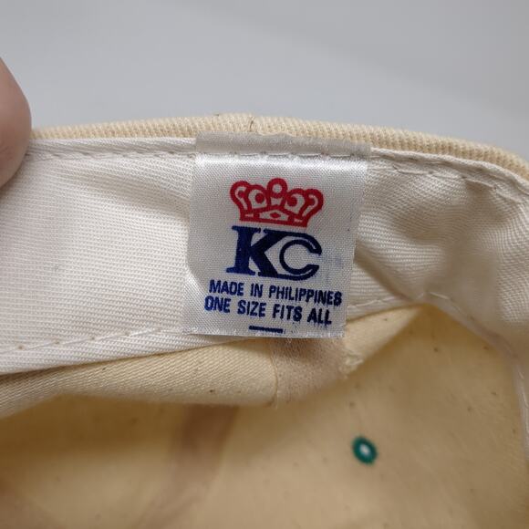 Harrahs North Kansas City Snapback Cap Multi One Size Adjustable Embroidered KC - Picture 9 of 9